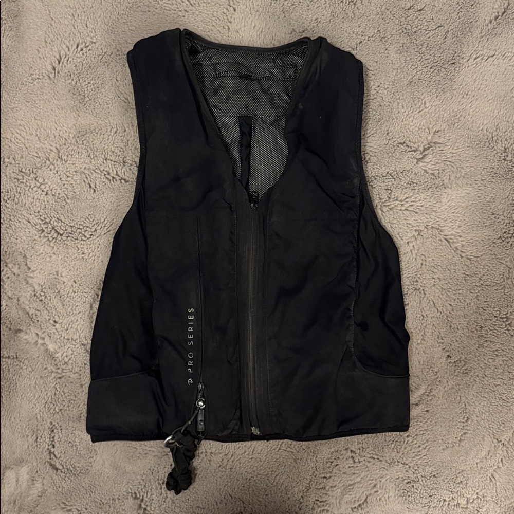 Equestrian airvest